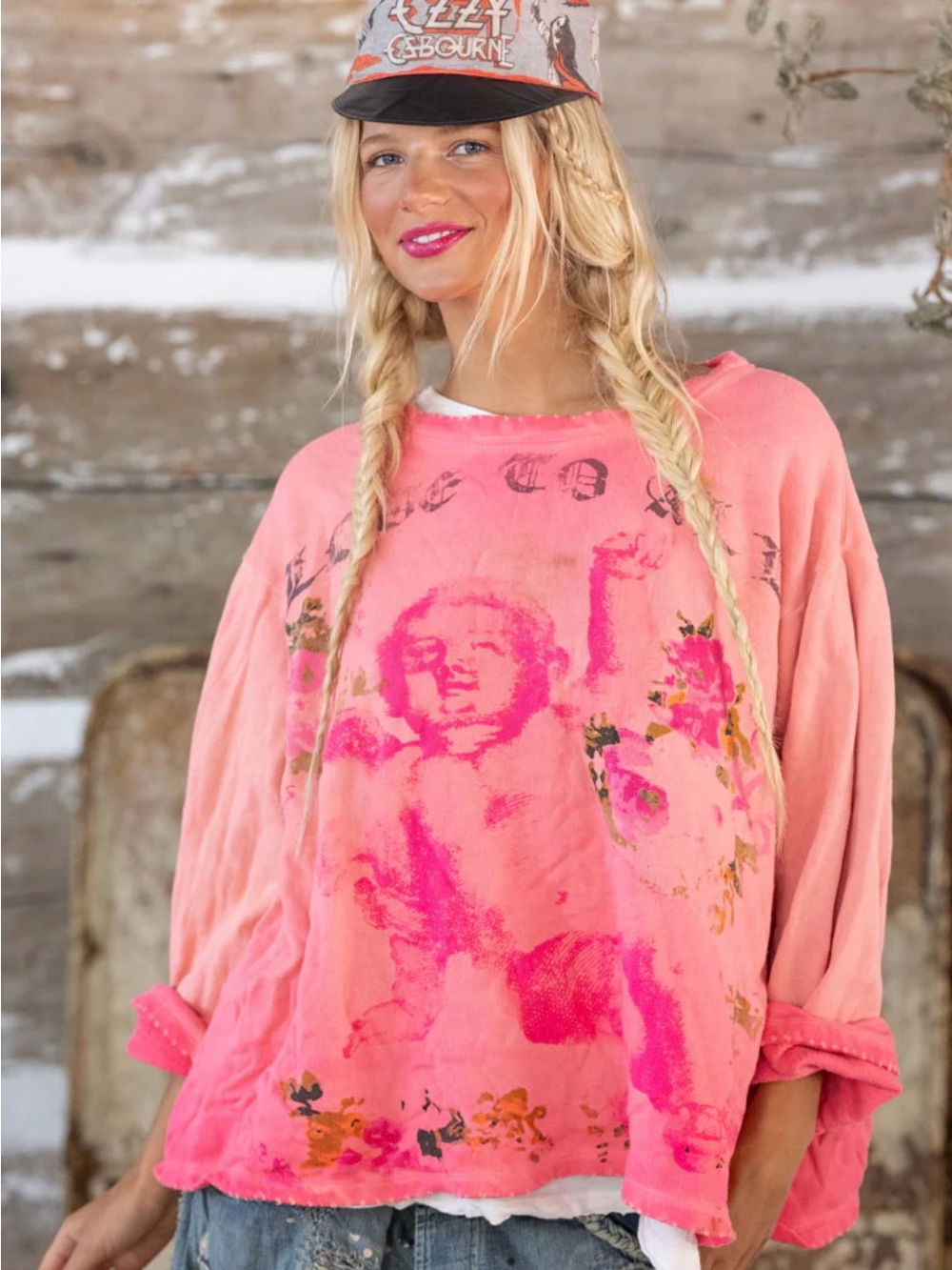 Magnolia Pearl Love To All Hermosa Sweatshirt, Sunfaded Azalea, OS